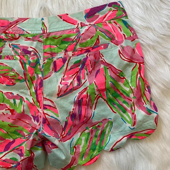 Lilly Pulitzer Buttercup Floral Scalloped Shorts - Picture 7 of 8